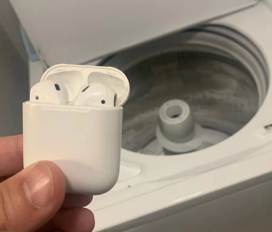 Can Airpods Survive The Washing Machine