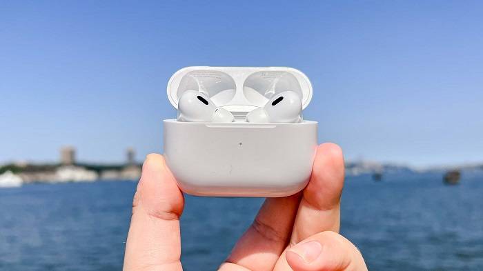 Understanding the Waterproof Rating of AirPods Pro 2