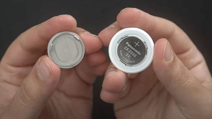 airtag battery type